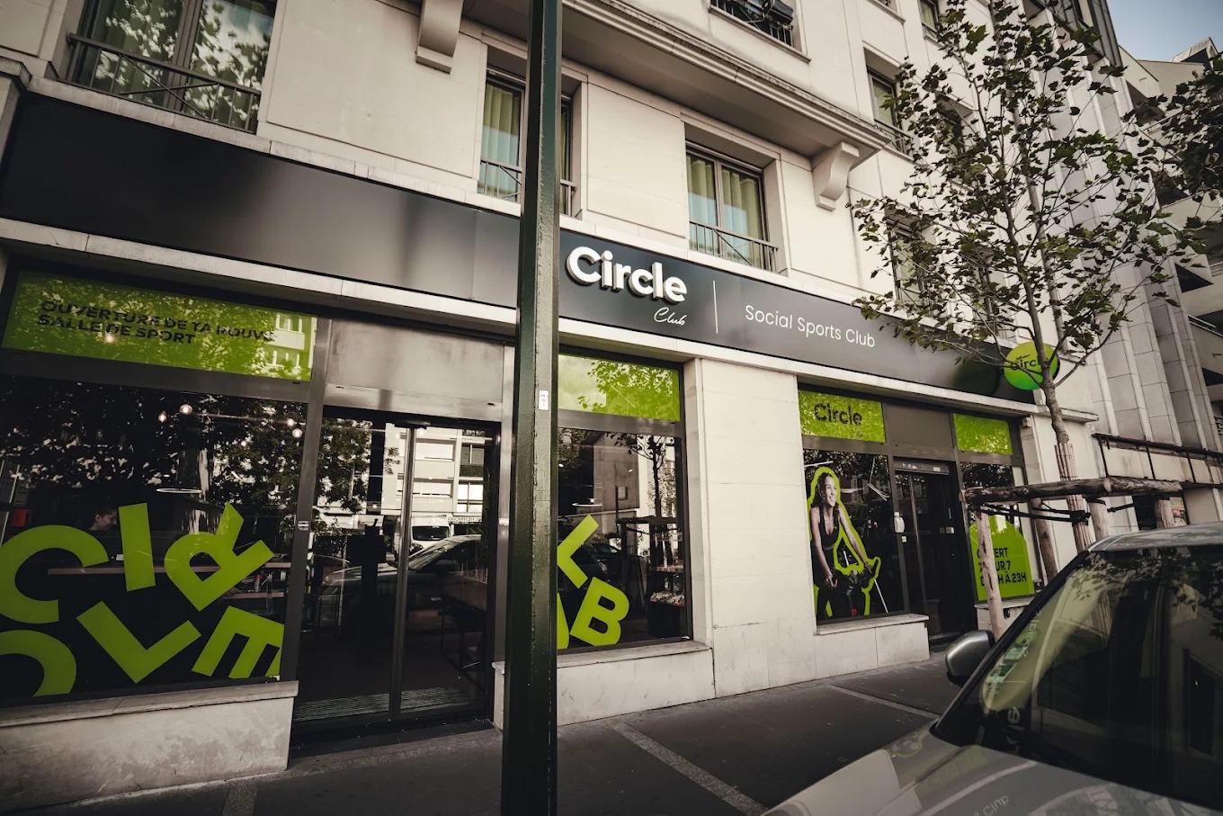 La façade du Circle Club à La Garenne-Colombes