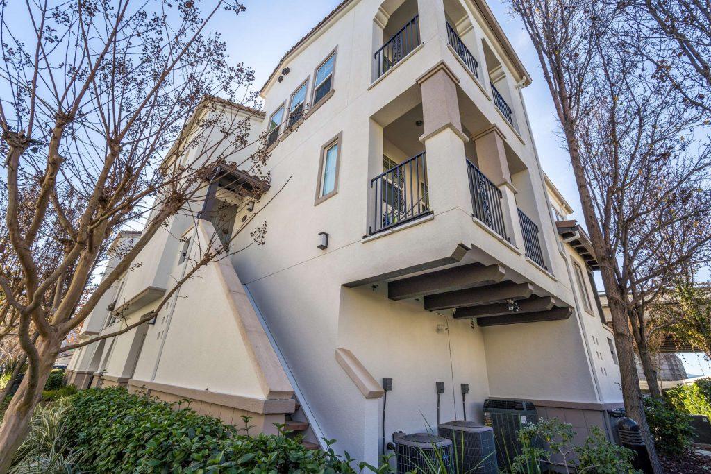 97 Bassett Street, San Jose