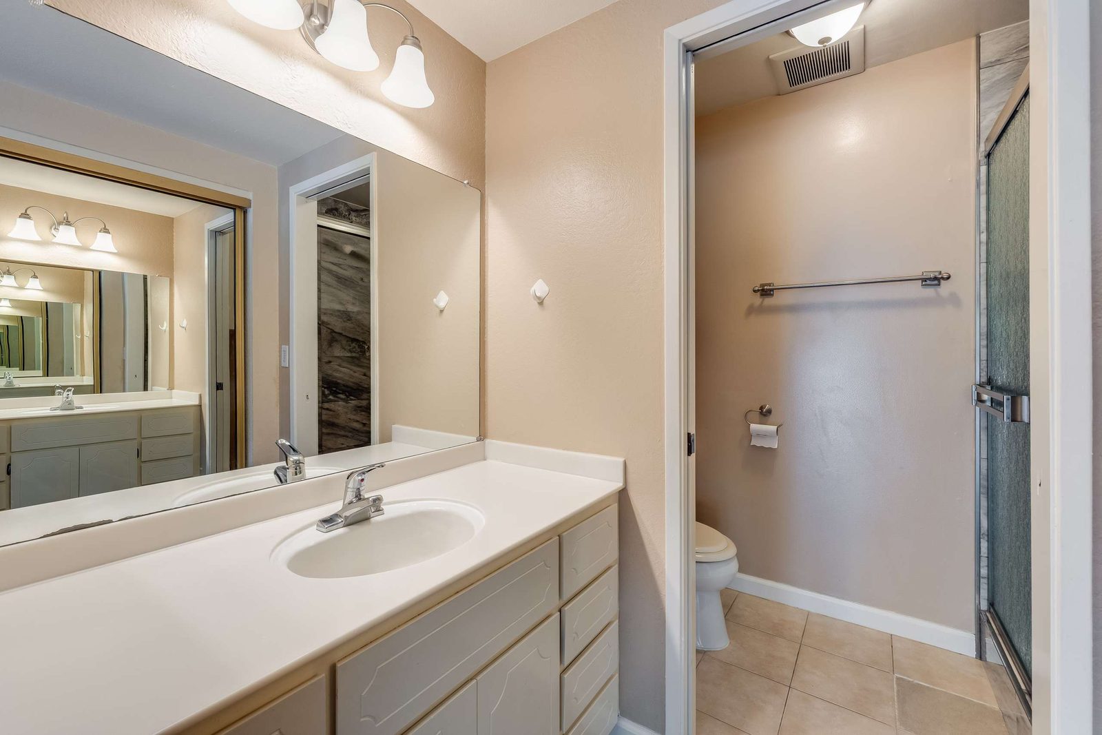 777 Hollenbeck Ave #12M, Sunnyvale
