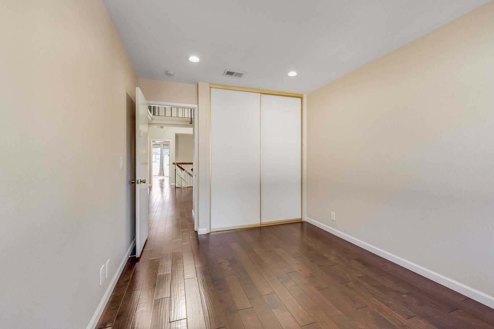 777 Hollenbeck Ave #12M, Sunnyvale