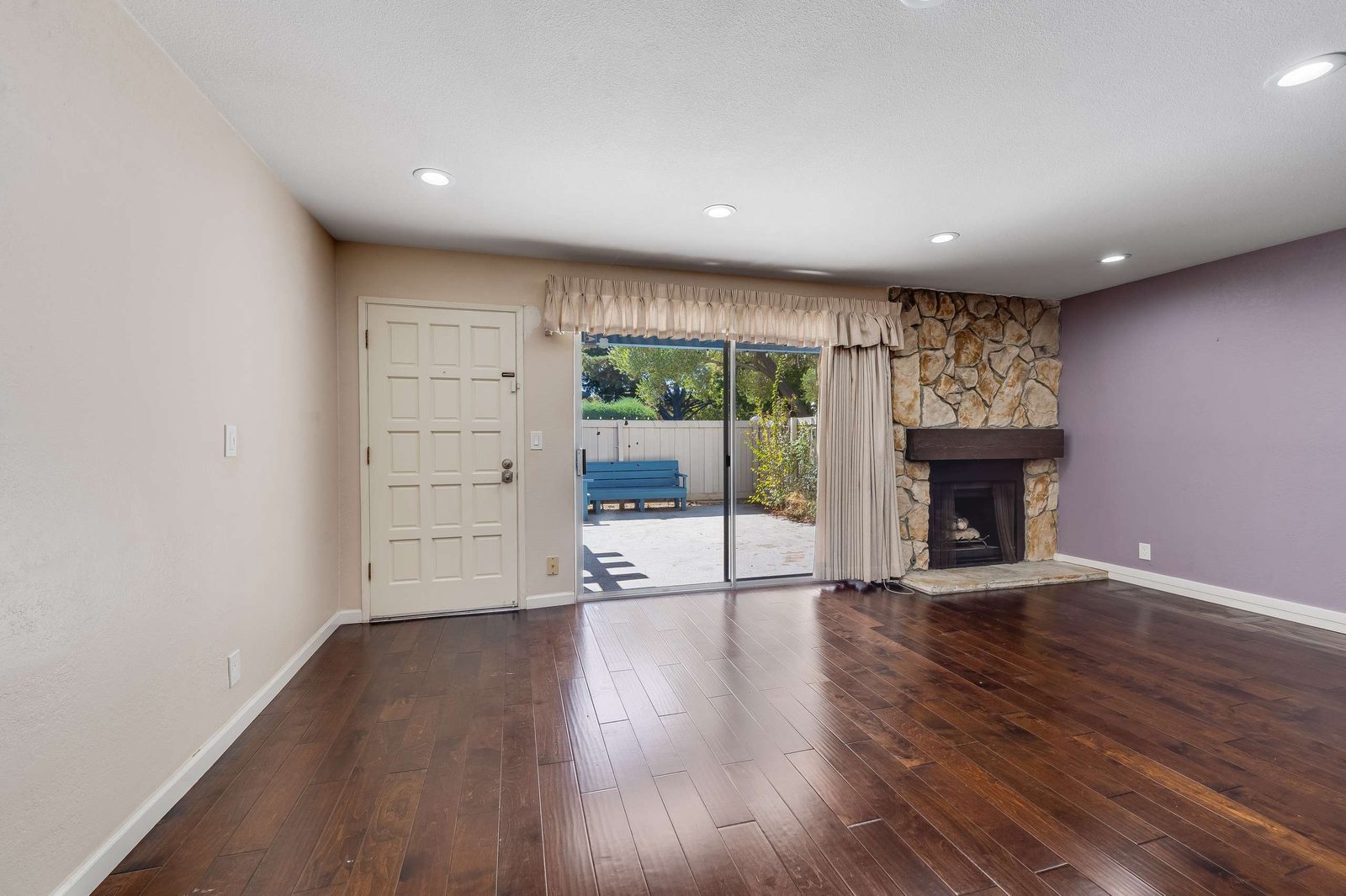 777 Hollenbeck Ave #12M, Sunnyvale