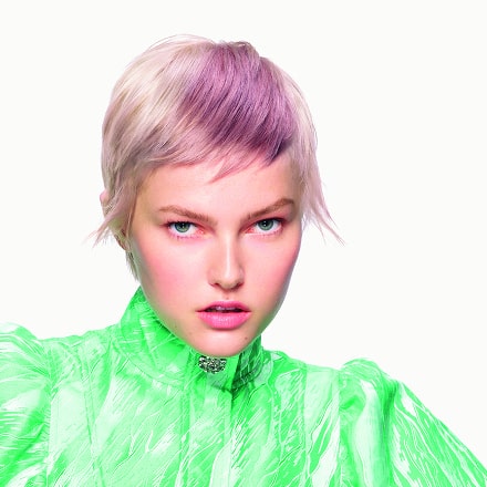 Model with hair colouring