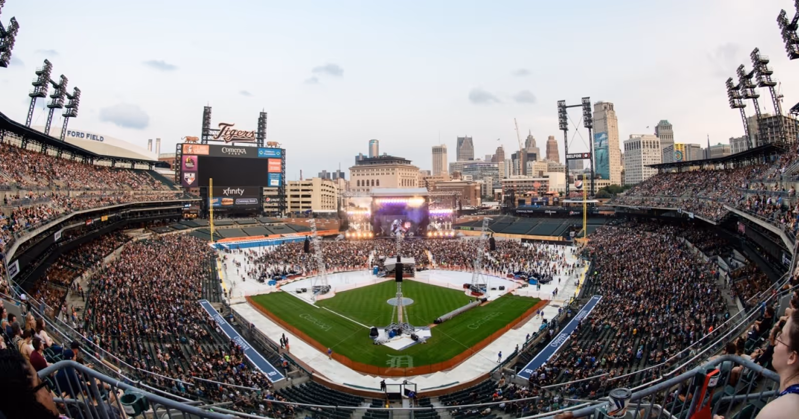 stadium-concert-detroit