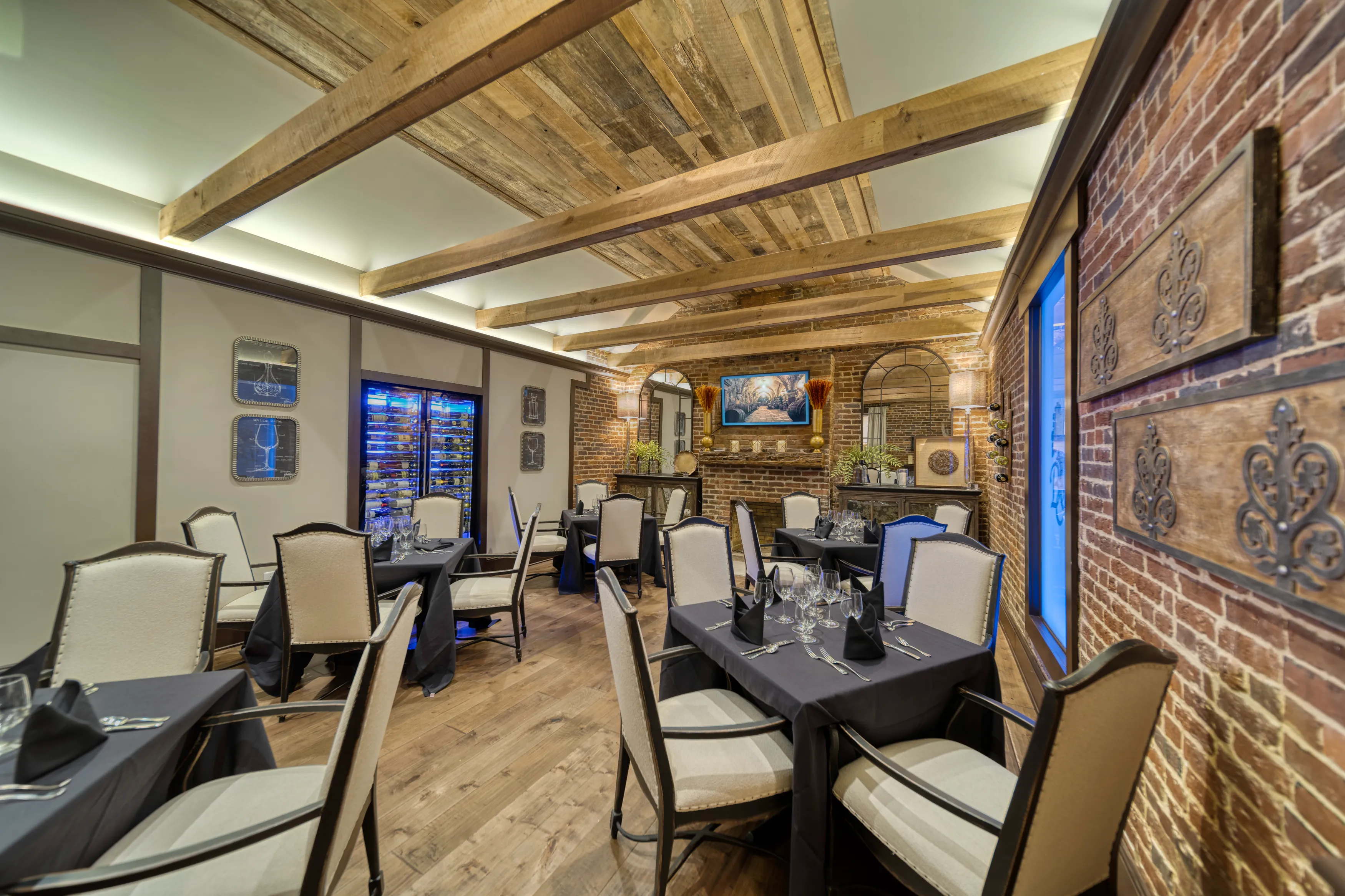brentwood country club renovation interior dining