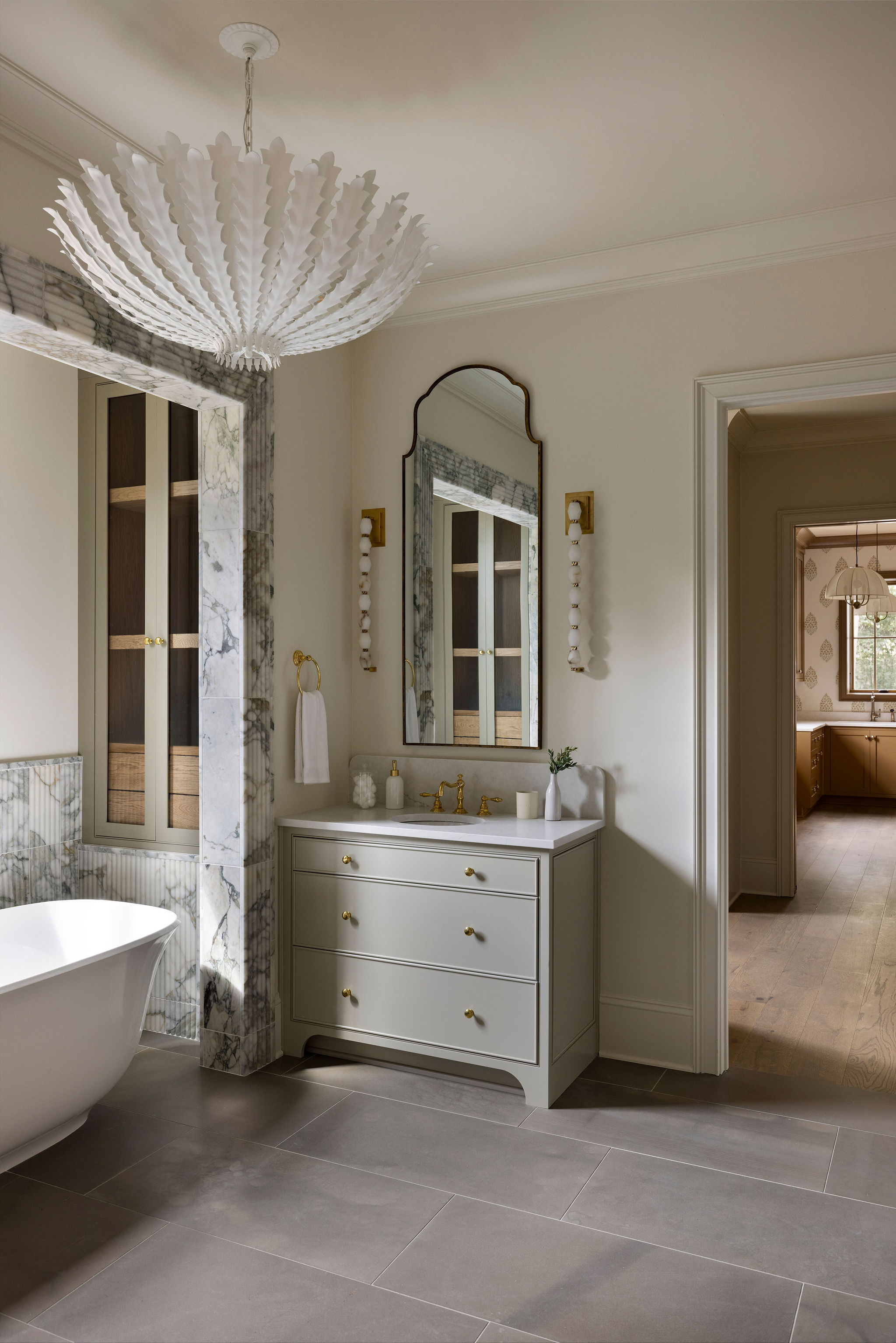 Magnolia Hall Residence Interior Bathroom