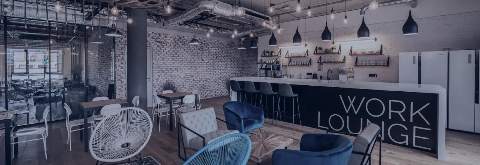JnT Digital team workspace – modern office lounge for MES consulting collaboration