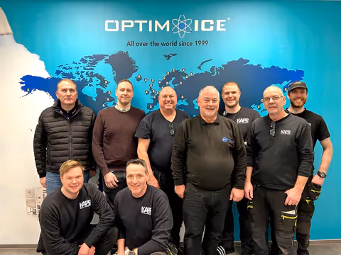 KAPP employees who developed and designed the new OptimICE® CO2 Liquid Ice Machine together with foreign experts