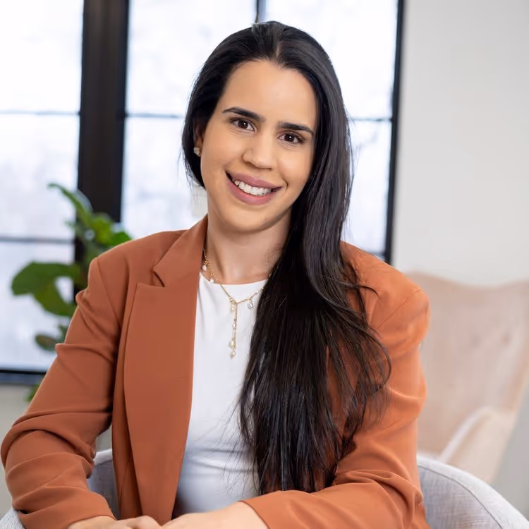 Cinthia Ulloa headshot