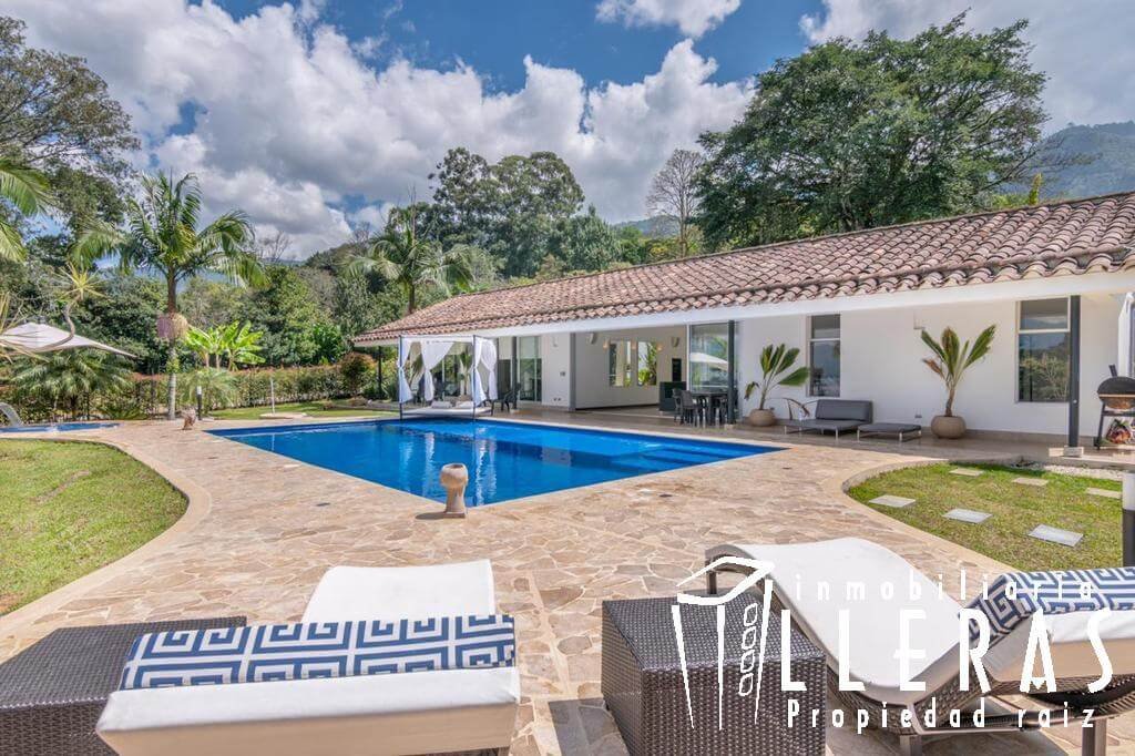 Casa independiente Loma del Escobero - Imagen 1