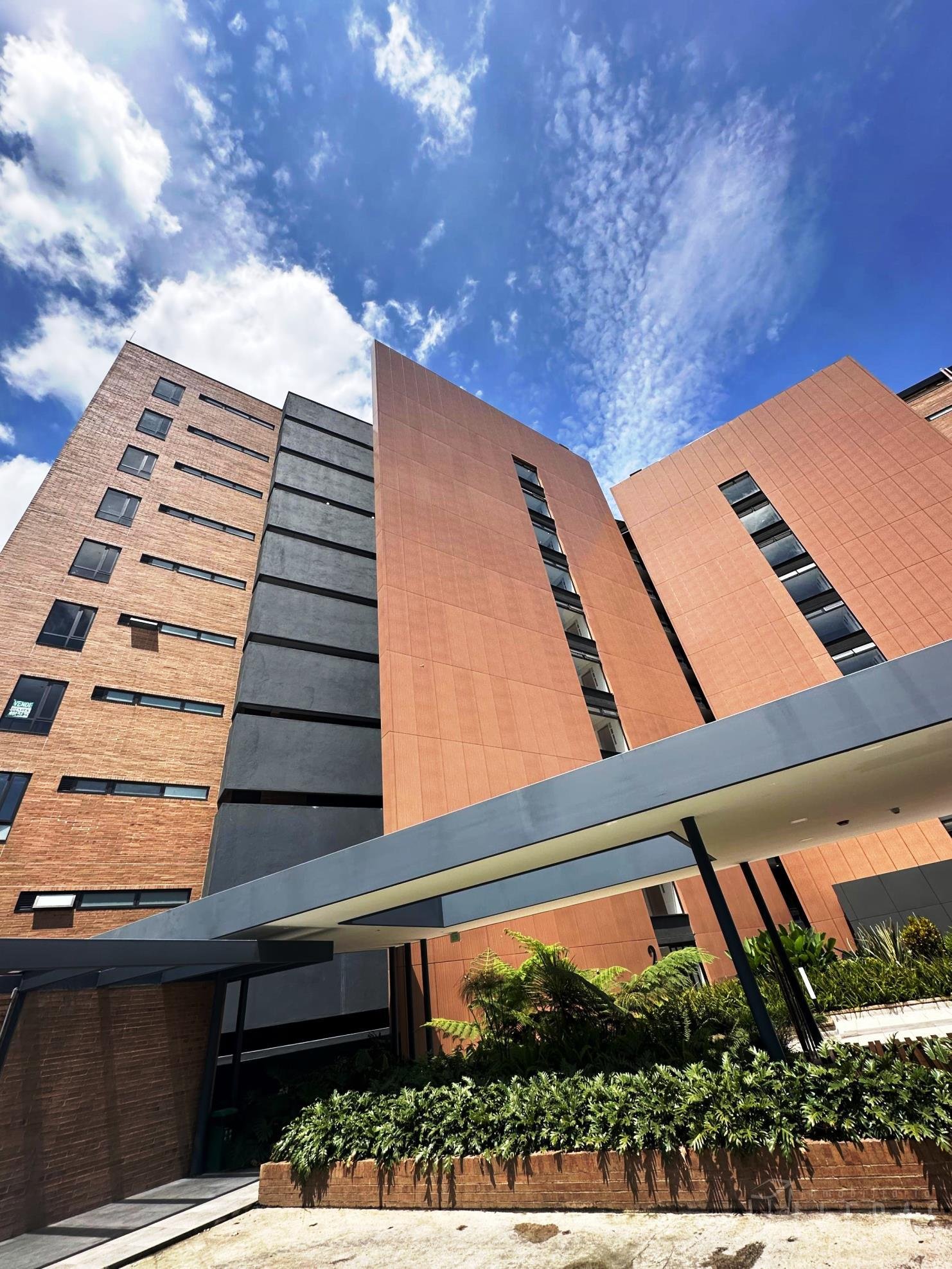 Sector Las Palmas, apartamento con vista increible - Imagen 1