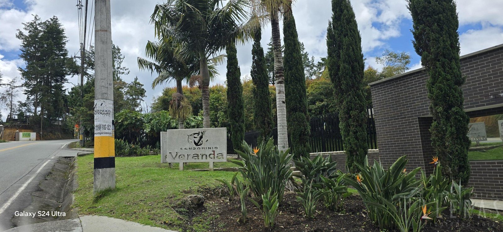 CASA LOMA DEL ESCOBERO ALTO, AMOBLADA - Imagen 1