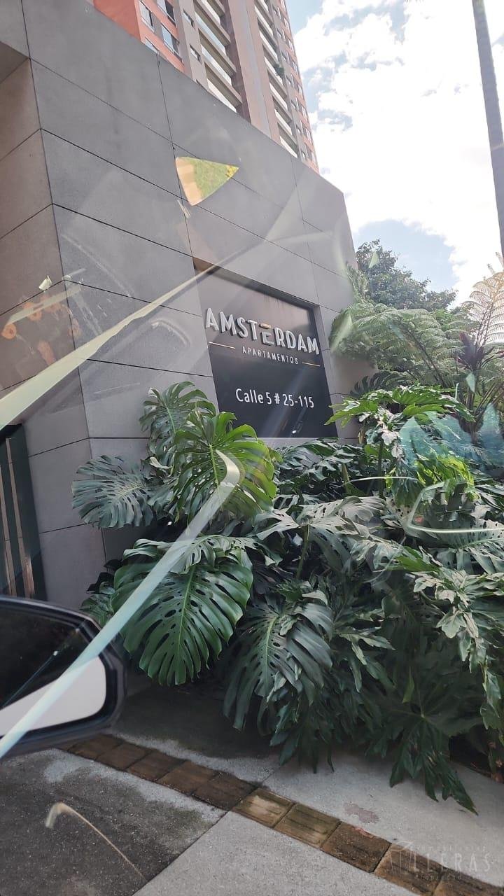 APARTAMENTO AMOBLADO CERCA DE PLAZA AMSTERDAM - Imagen 1