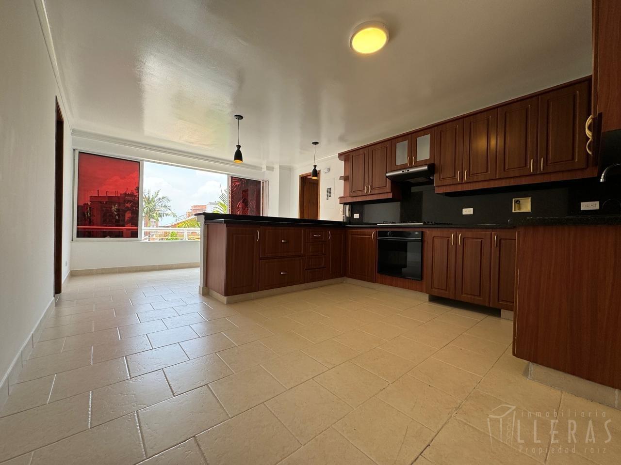 El Tesoro Casa en Unidad Cerrada - Miniatura 3