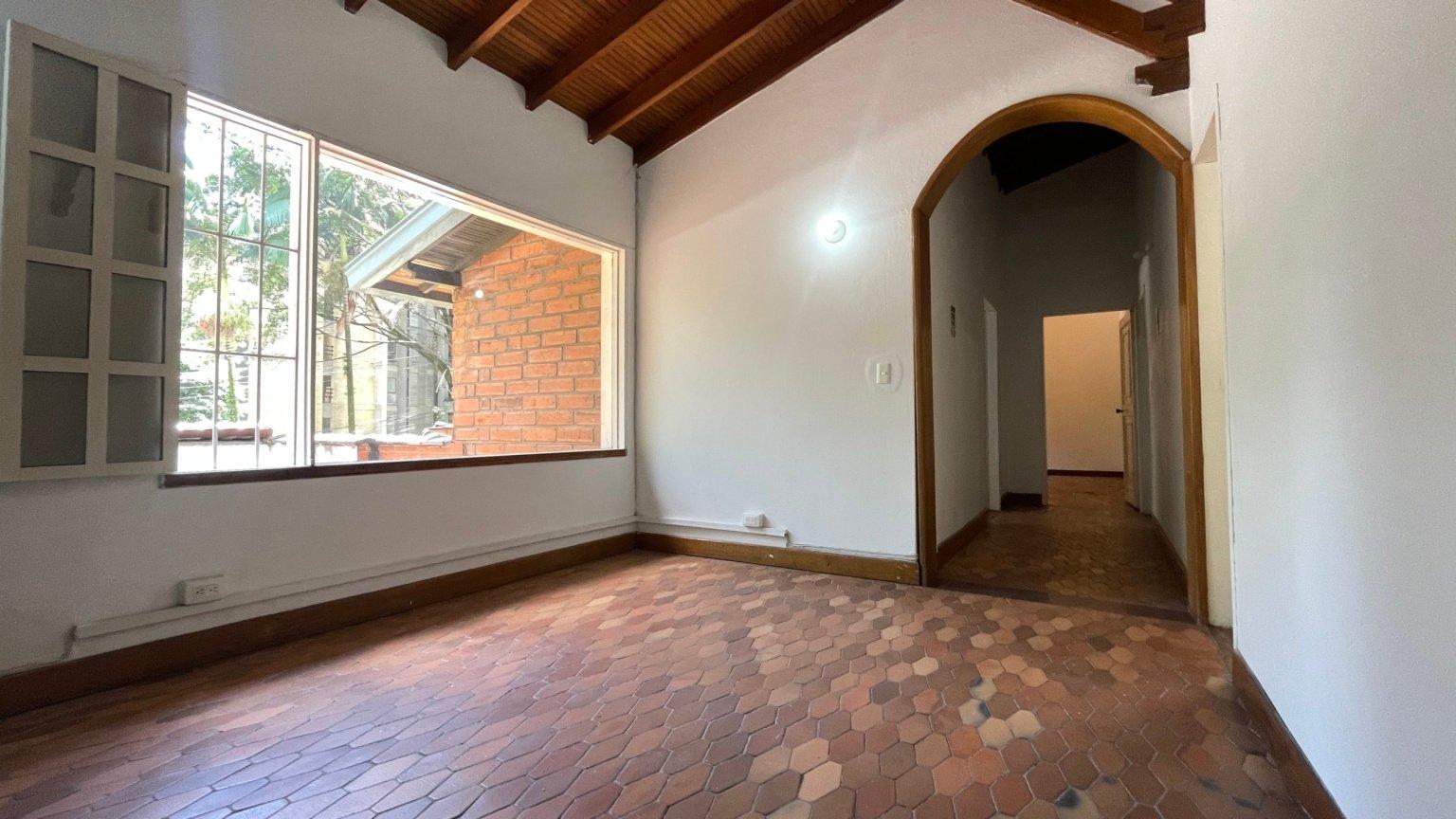 LAS LOMAS CASA INDEPENDIENTE - Miniatura 4