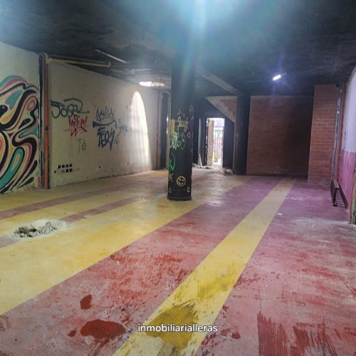 LOCAL COMERCIAL BARRIO PROVENZA - Miniatura 10