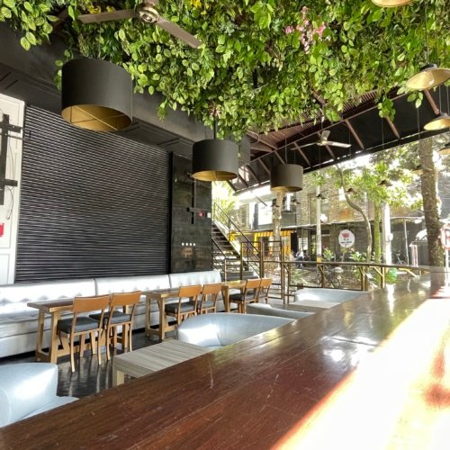 LOCAL PARQUE LLERAS - Miniatura 5