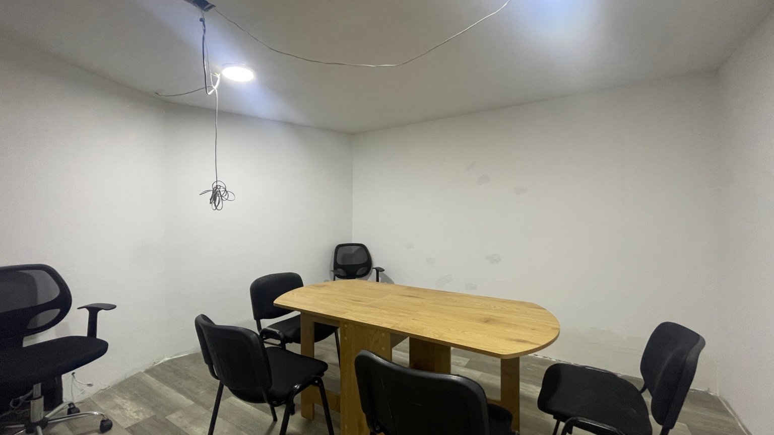 LOCAL PARQUE LLERAS - Miniatura 3