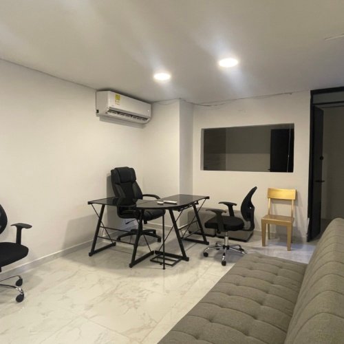 LOCAL PARQUE LLERAS - Miniatura 19