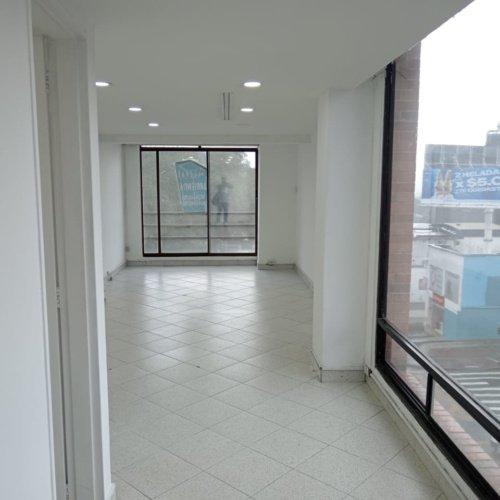 PENTHOUSE EN EL SECTOR LAS LOMAS - Miniatura 16