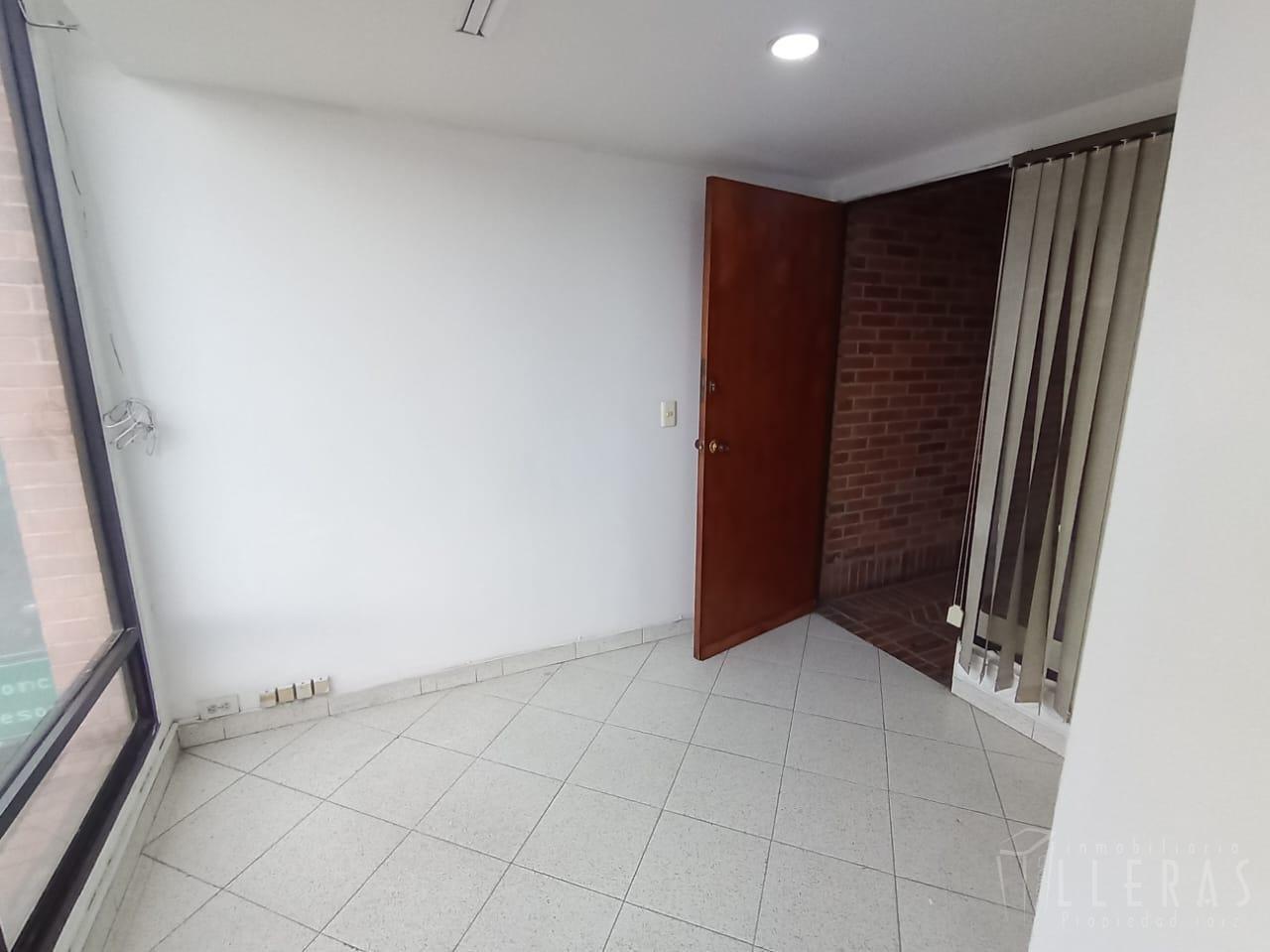 PENTHOUSE EN EL SECTOR LAS LOMAS - Miniatura 6