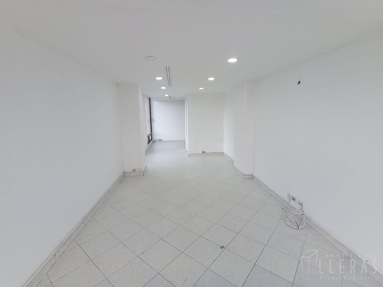 PENTHOUSE EN EL SECTOR LAS LOMAS - Miniatura 4