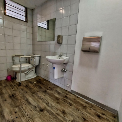 local av poblado - Miniatura 4