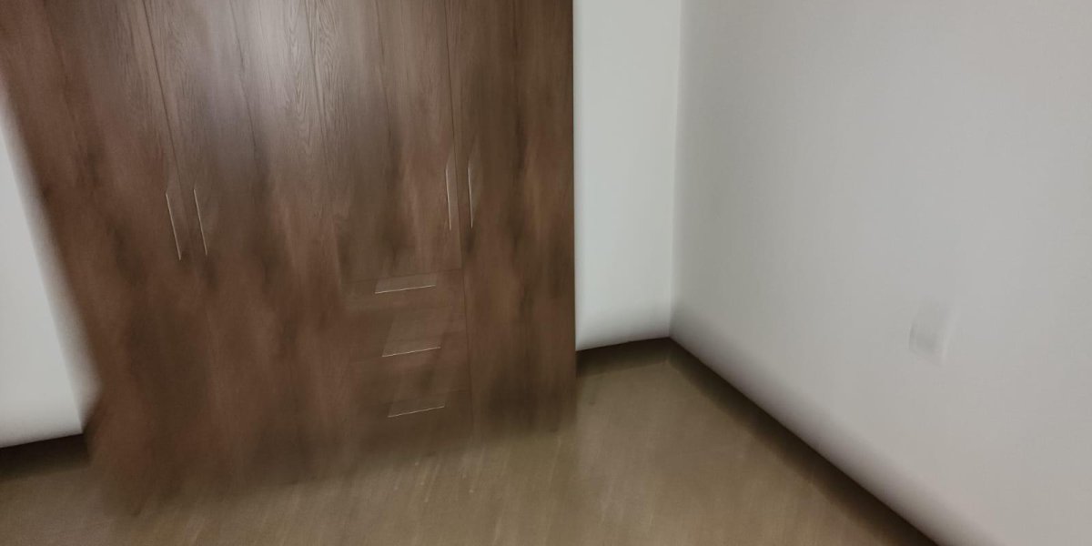 Barrio Santafé, segundo piso con 5 alcobas - Miniatura 9