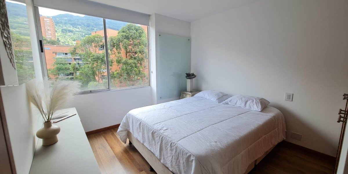 Apartamento en San Lucas con Hermosa Vista Sector Avignon - Miniatura 7