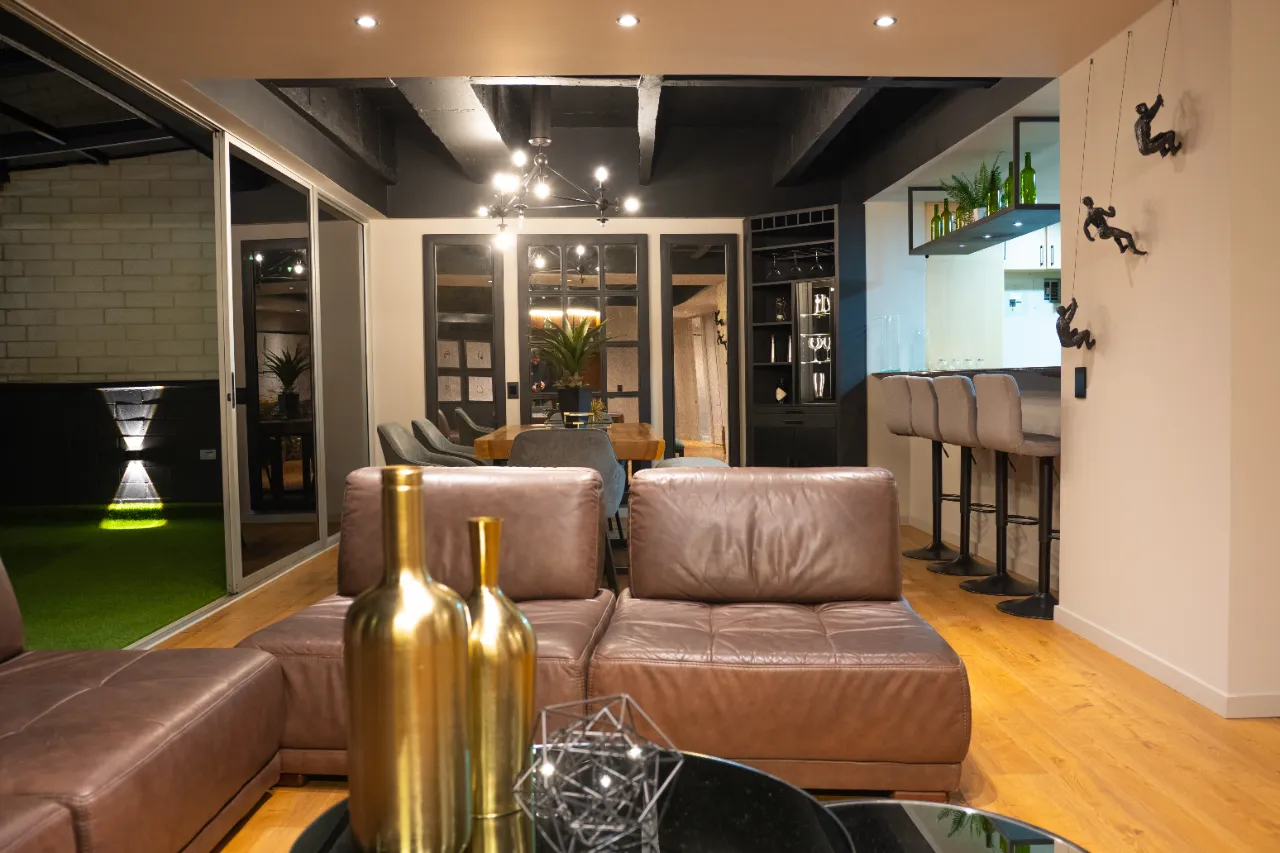 AV EL POBLADO MILLA DE ORO PENTHOUSE AMOBLADO - Miniatura 4