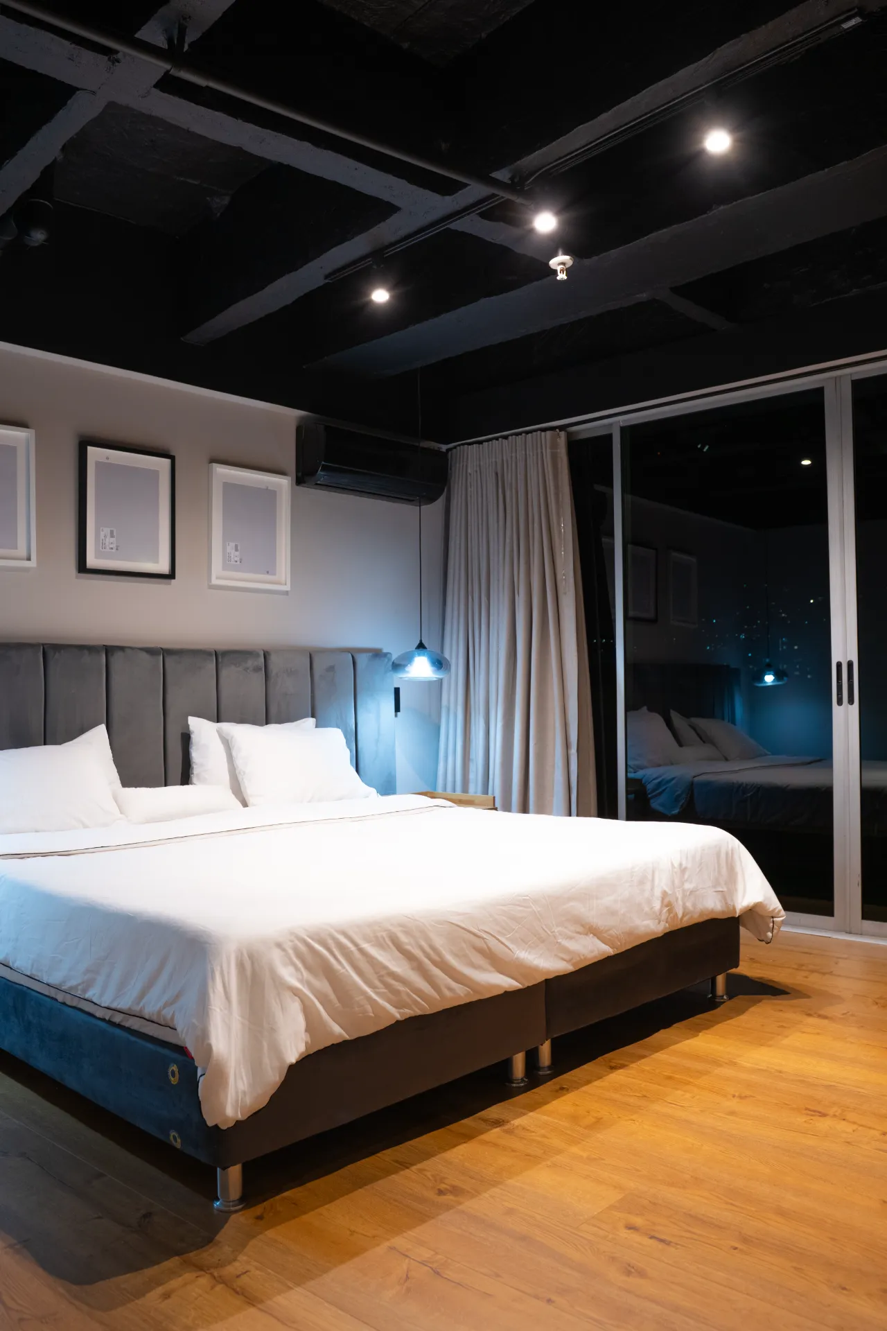 AV EL POBLADO MILLA DE ORO PENTHOUSE AMOBLADO - Miniatura 9