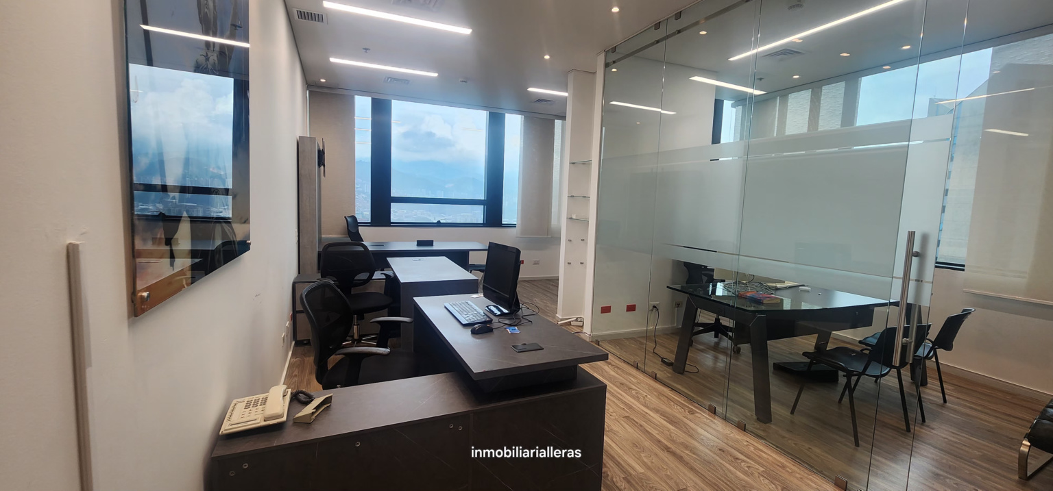 OFICINA AVENIDA EL POBLADO SQUARE MILLA DE ORO - Miniatura 4