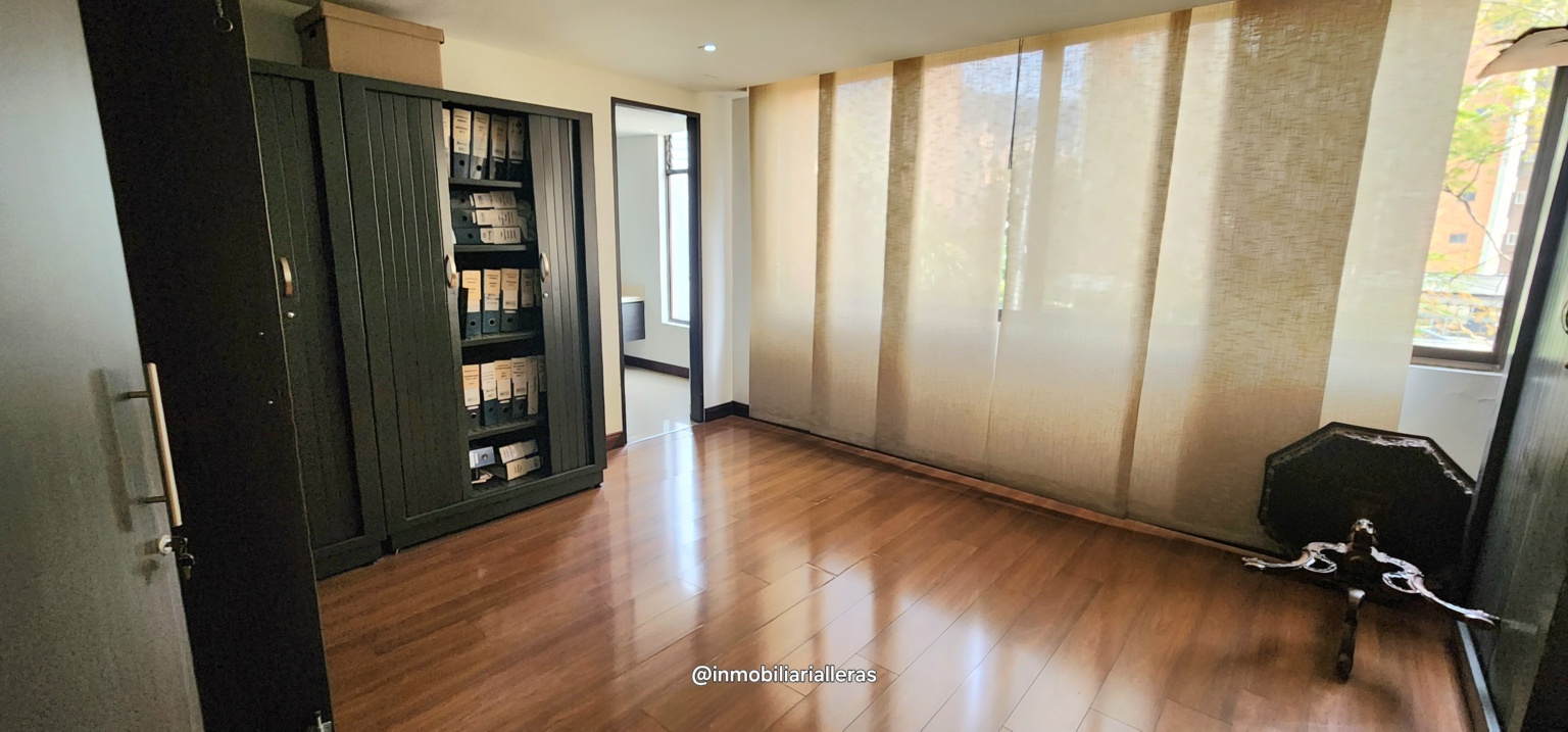 LA 34 CASTROPOL  EXCELENTE UBICACIÓN - Miniatura 17