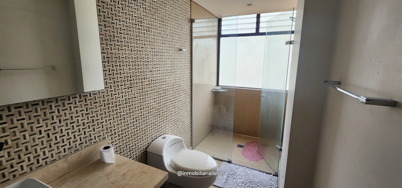 LA 34 CASTROPOL  EXCELENTE UBICACIÓN - Miniatura 16