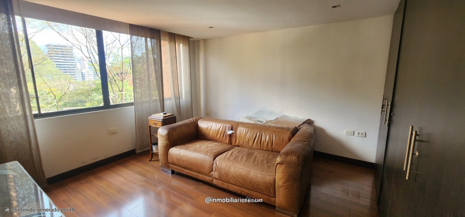 LA 34 CASTROPOL  EXCELENTE UBICACIÓN - Miniatura 9