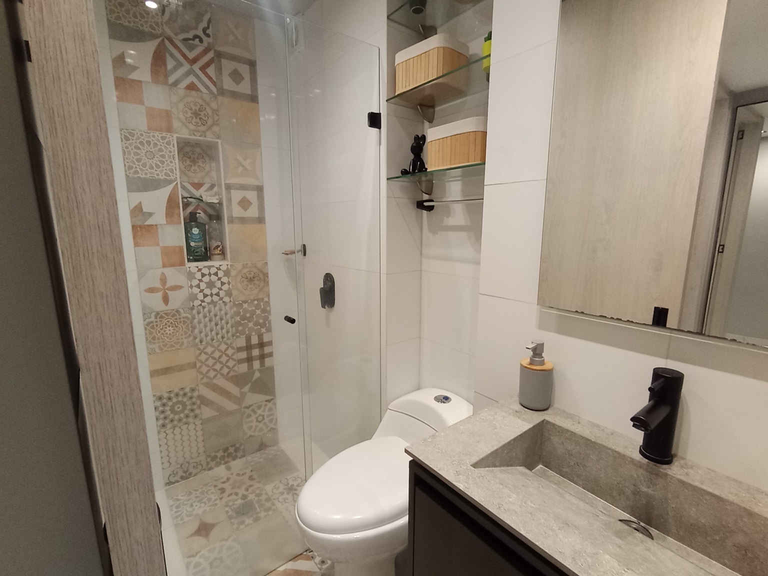 INFERIOR CON LOS BALSOS POR LA VAQUITA APARTAMENTO AMOBLADO - Miniatura 17