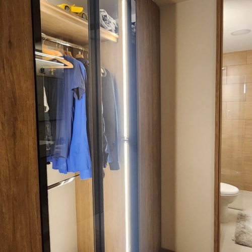 ESTADIO LOS COLORES AMOBLADO RENTA MÍNIMO POR UN MES - Miniatura 2