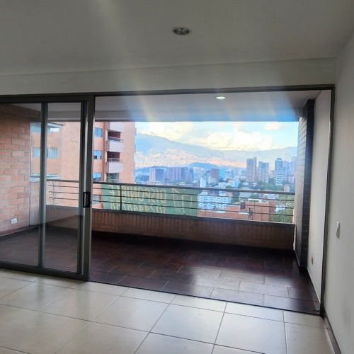 LA TOMATERA EL POBLADO ARRIENDO - Miniatura 9