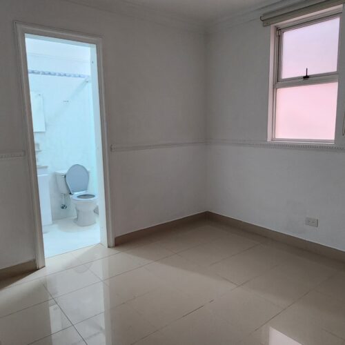 SE ARRIENDA AMPLIA CASA, POBLADO SAN LUCAS - Miniatura 13