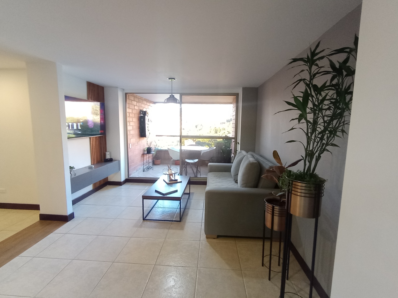 Poblado la visitación apartamento con hermosa vista - Miniatura 4