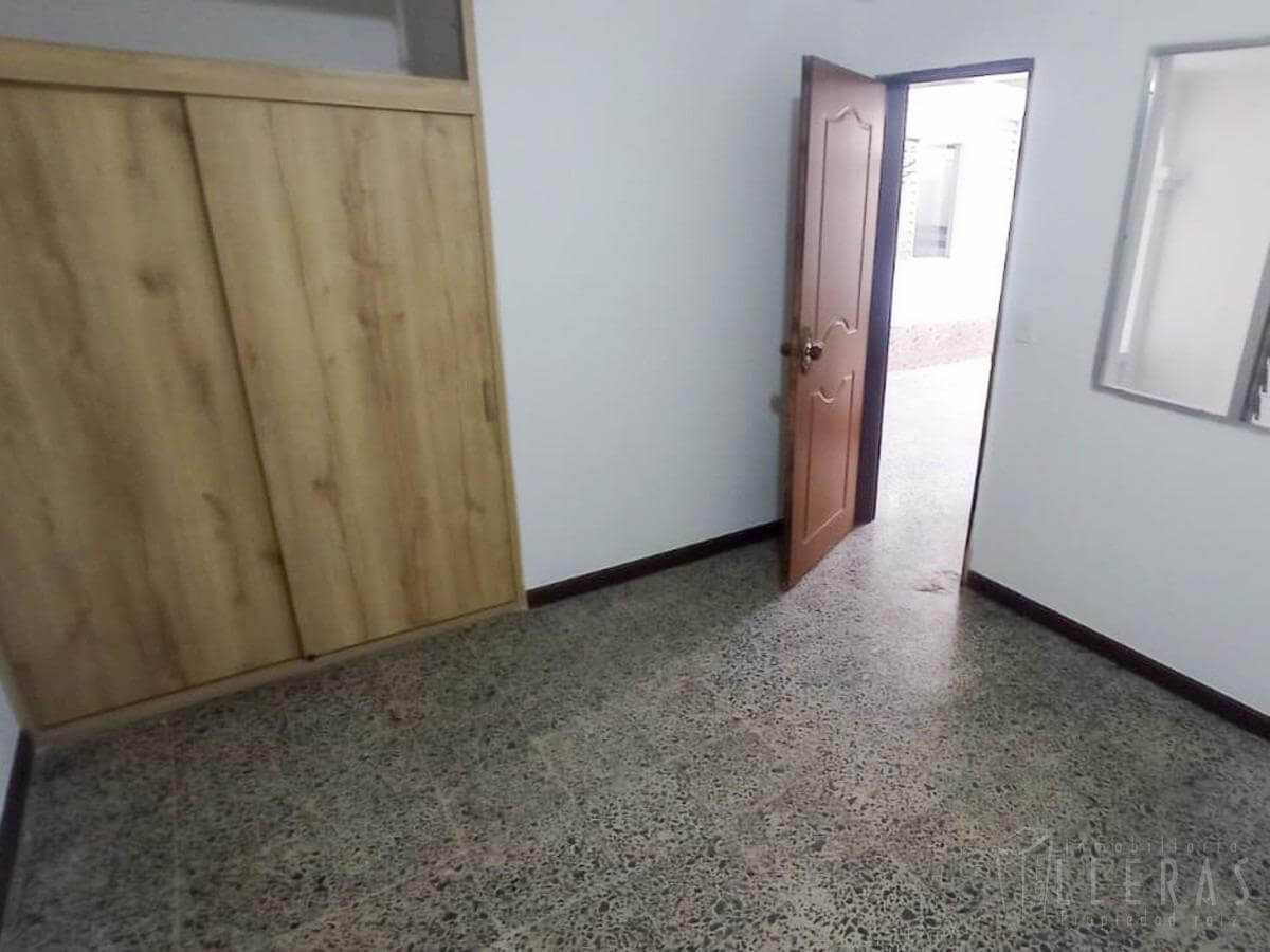 El Dorado Envigado Casa primer piso, para vivienda o comercio - Miniatura 10