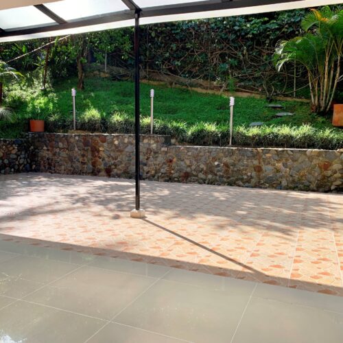 El Tesoro, Casa remodelada con amplios espacios - Miniatura 20