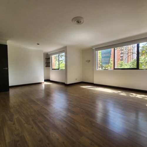 Sector Los Balsos, amplio y familiar apartamento cerca a centros comerciales - Miniatura 15