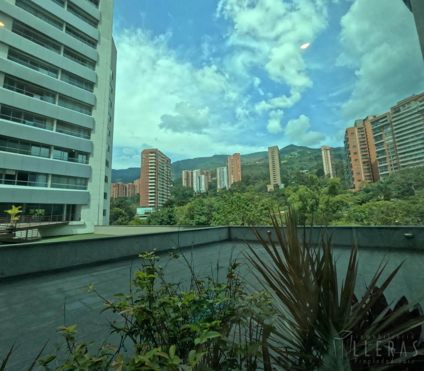 Sector El Tesoro, moderna y lujosa oficina - Miniatura 12