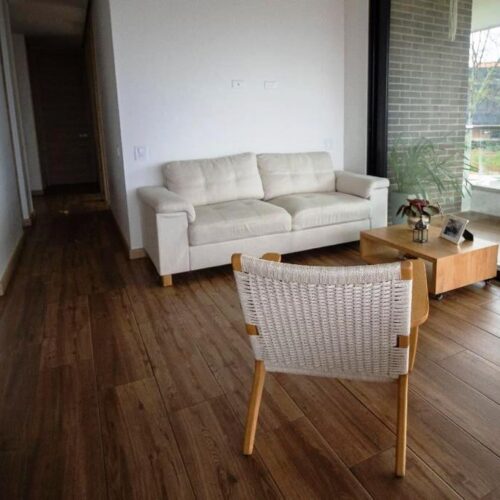 Sector Loma del Escobero, apartamento moderno con vista verde y tranquilo - Miniatura 4