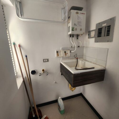 Sector Laureles avenida Jairdin, moderno dúplex - Miniatura 11