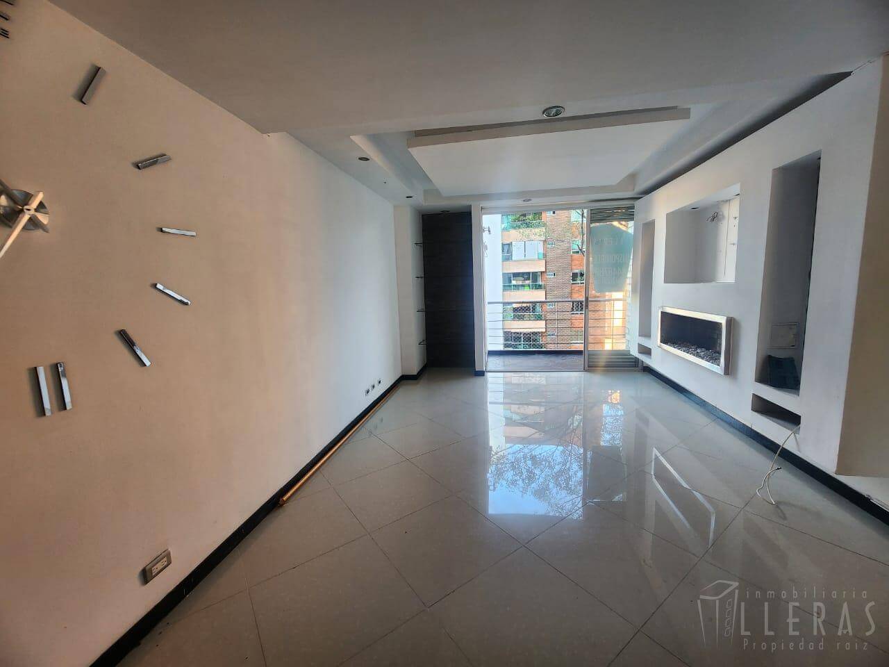 Sector Laureles avenida Jairdin, moderno dúplex - Miniatura 2