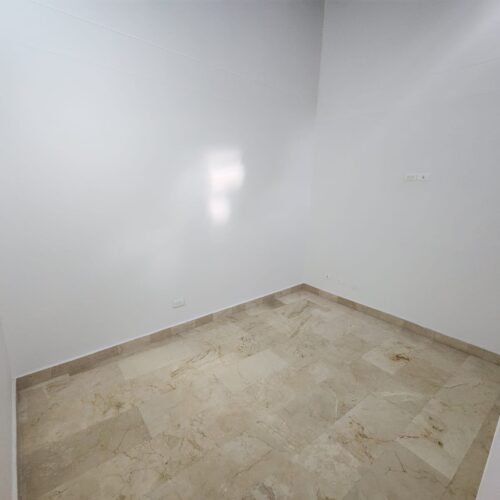 Sector el tesoro, unidad tranquila y con generosos espacios - Miniatura 9