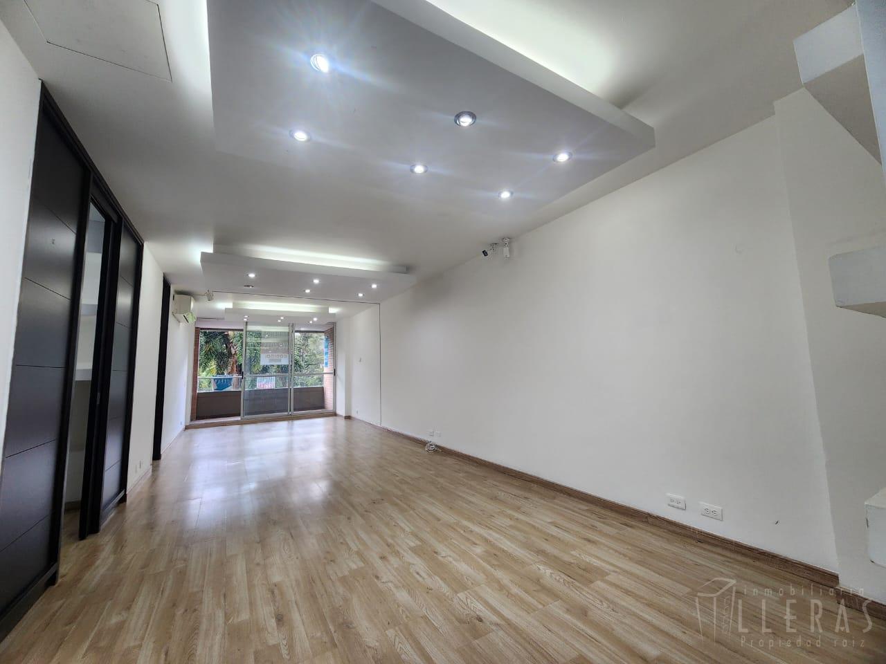 Sector Las Palmas, oficina con buena vista - Miniatura 11