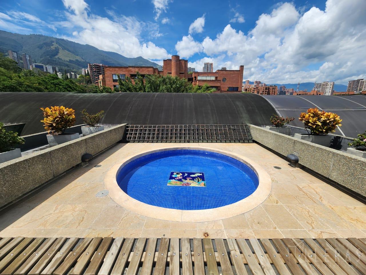 Sector Las Lomas, exclusivo edificio con zonas comunes en el ultimo piso - Miniatura 11