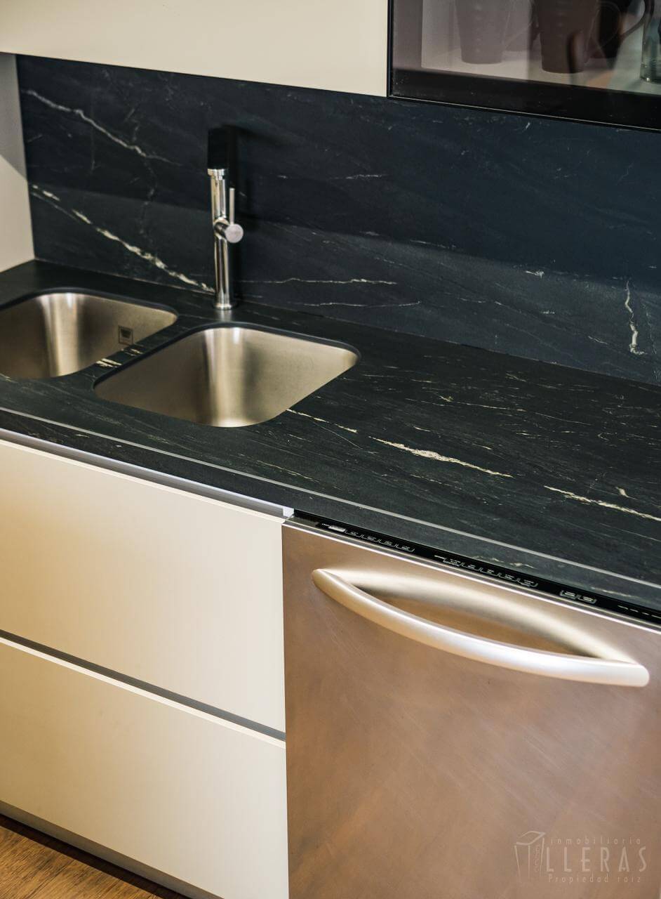 Sector Las Santas, hermosa vista hacia medellín - Miniatura 21